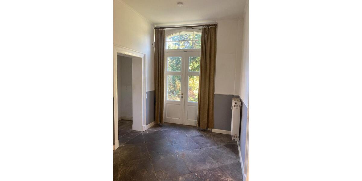 Zentral gelegene EG-Wohnung mit Garten zu vermieten 3 zimmer