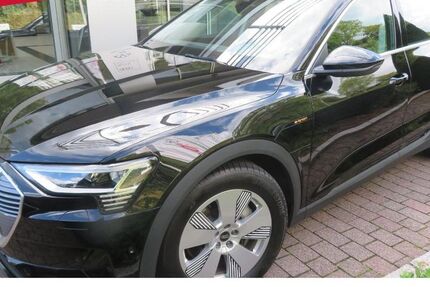 Audi e-tron 10.270 km 29.995 € Marsberg 34431