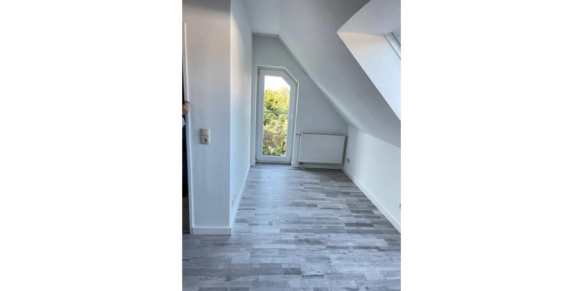 Einfamilienhaus Paderborn Neuenbeken - 5 Zimmer, 138 m&sup2;, 1.240&euro; | Angebot:26234311
