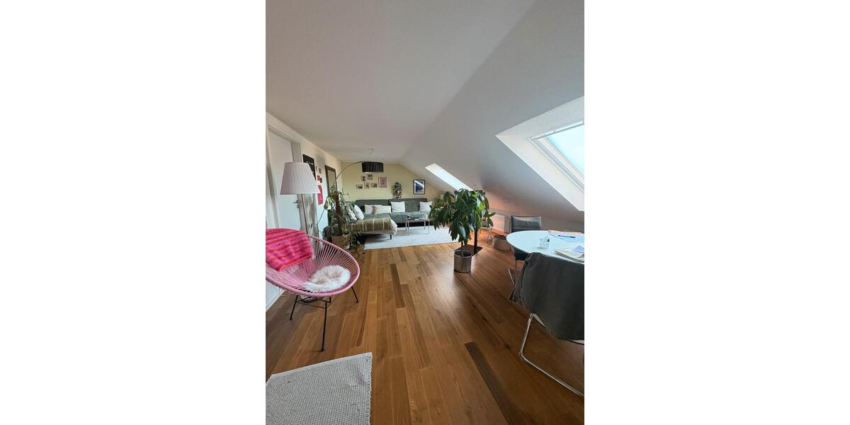 Dachgeschoßwohnung Paderborn Univiertel - 3 Zimmer, 70 m&sup2;, 1.300&euro; | Angebot:25282885