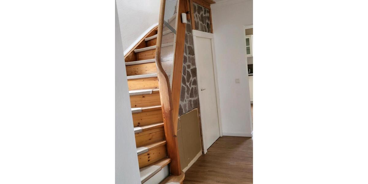 Einfamilienhaus Willebadessen - 6 Zimmer, 120 m&sup2;, 149.000&euro; | Angebot:25589860