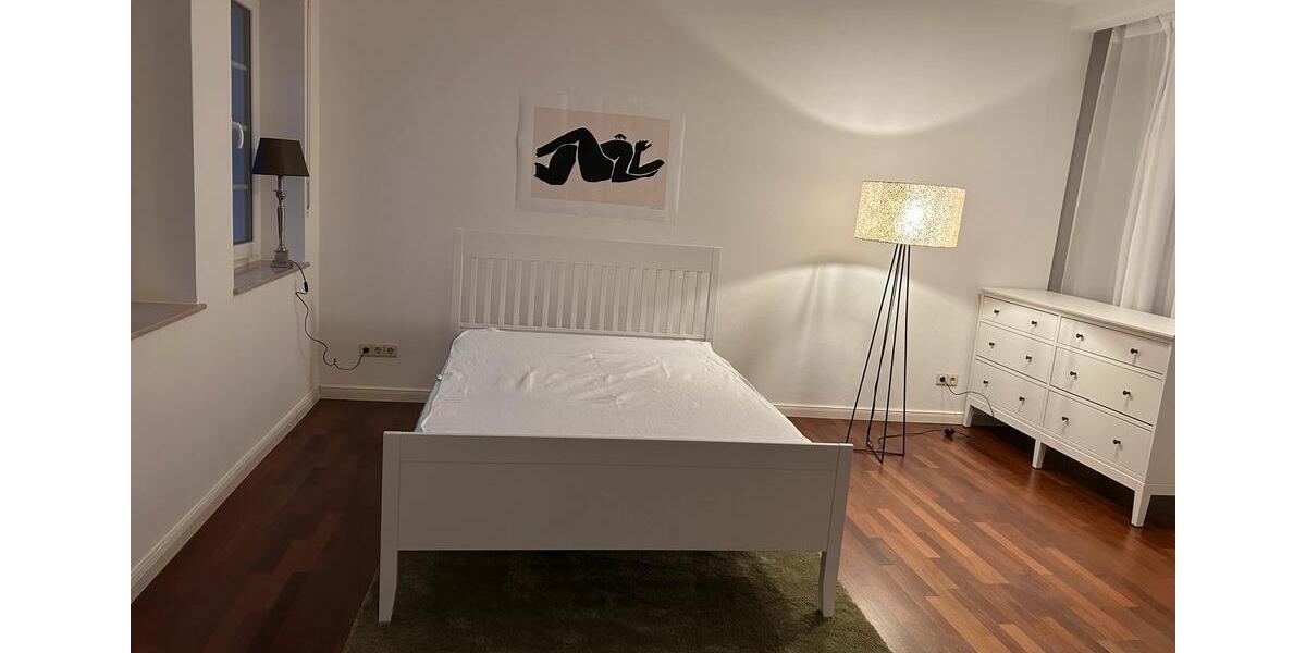 Etagenwohnung Paderborn Univiertel - 1 Zimmer, 76 m&sup2;, 850&euro; | Angebot:26267498
