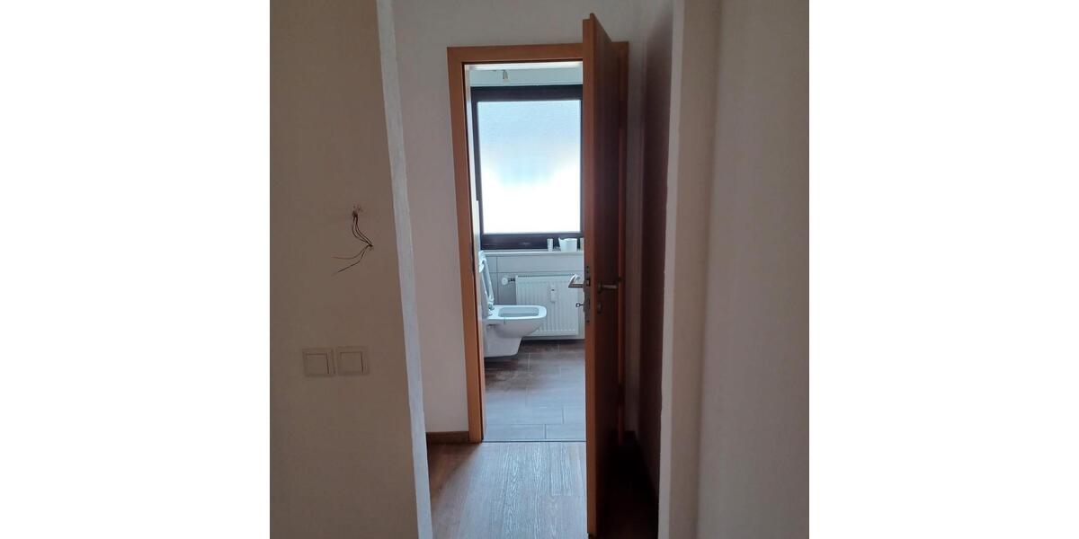 Etagenwohnung Steinheim - 4 Zimmer, 130 m&sup2;, 1.250&euro; | Angebot:25386622