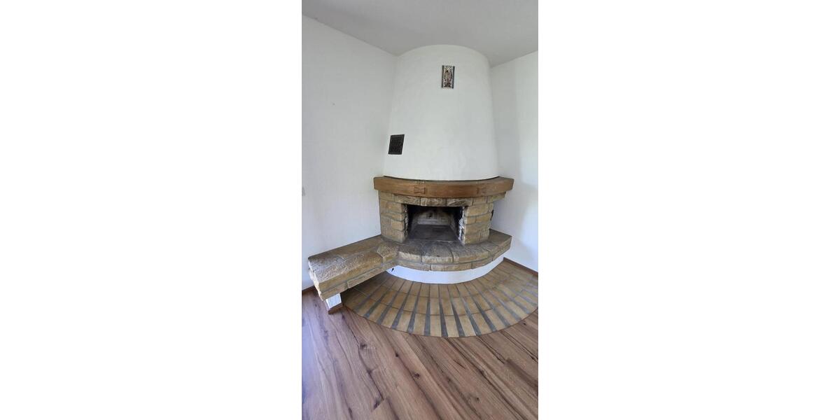 Etagenwohnung Horn-Bad Meinberg Bad Meinberg - 3 Zimmer, 110 m&sup2;, 950&euro; | Angebot:26470272