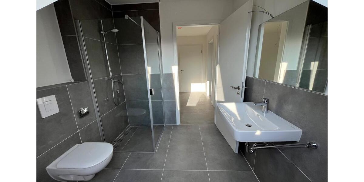 Dachgeschoßwohnung Paderborn Neuenbeken - 3 Zimmer, 101 m&sup2;, 1.400&euro; | Angebot:27564919