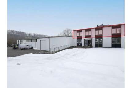 Gewerbeobjekt Bad Wünnenberg Wünnenberg - 830&euro; | Angebot:25065335