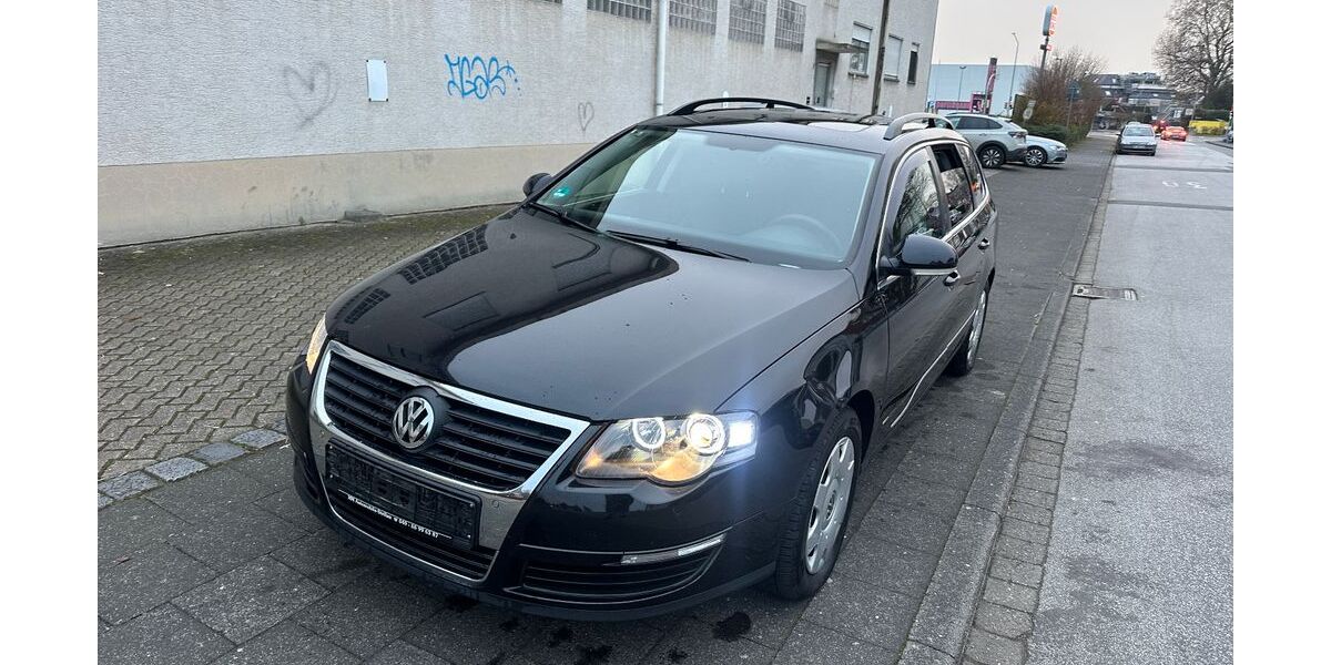 VW Passat 278.000 km 1.999 € Paderborn 33100
