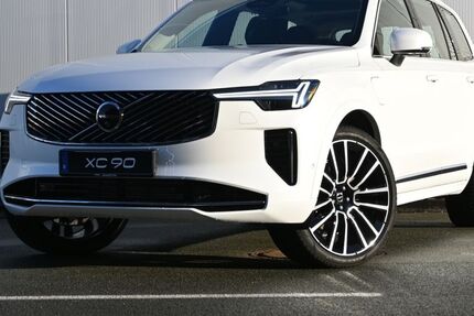 Volvo XC90 3.500 km 84.990 &euro; Paderborn 33106