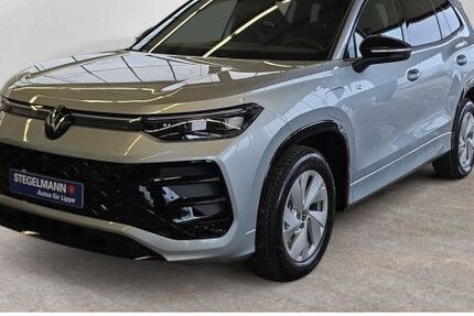 VW Tayron 2.500 km 57.770 &euro; Detmold 32756