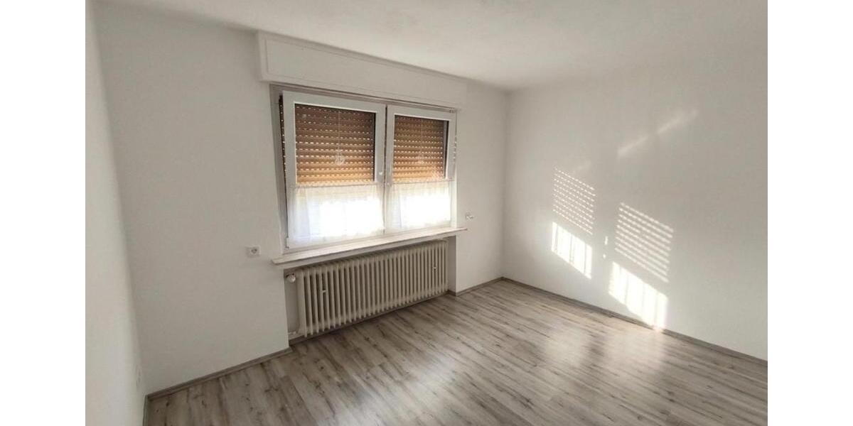 Einfamilienhaus Lichtenau - 5 Zimmer, 131 m&sup2;, 1.210&euro; | Angebot:25612007