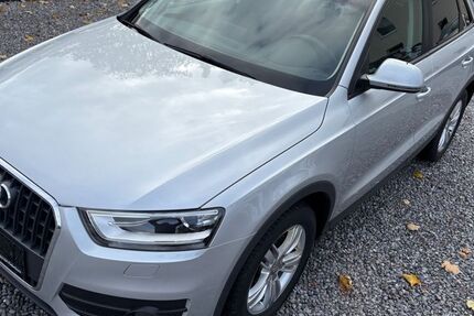 Audi Q3 139.880 km 13.690 € Paderborn 33104