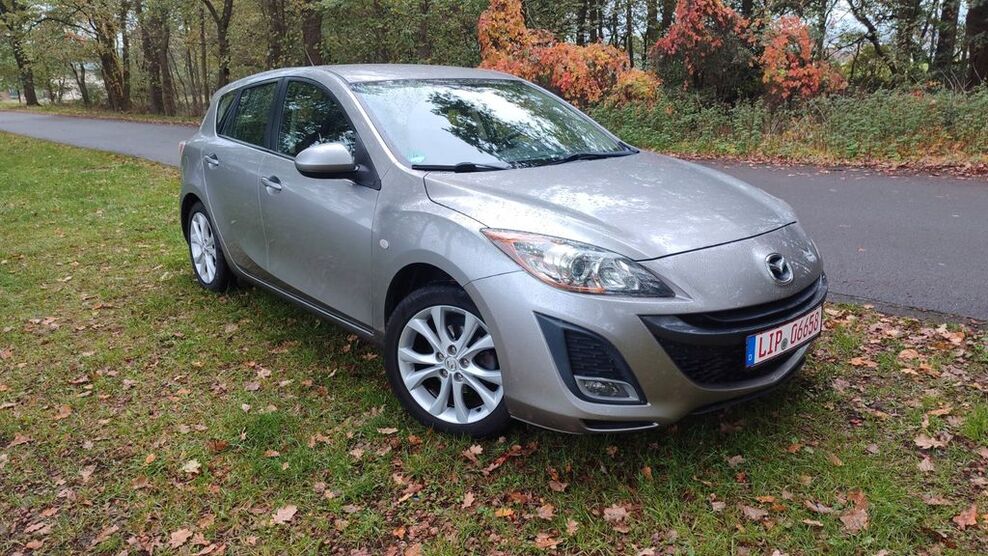 Mazda 3 115.000 km 6.700 € Augustdorf 32832