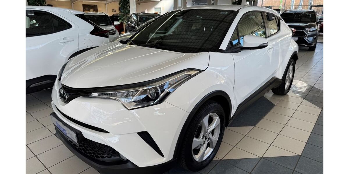 Toyota C-HR 80.000 km 13.790 &euro; Paderborn 33104