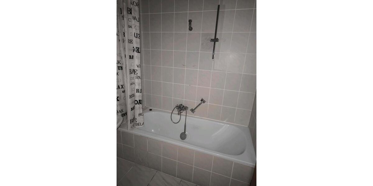 Etagenwohnung Bad Lippspringe - 3 Zimmer, 70 m&sup2;, 635&euro; | Angebot:27604018