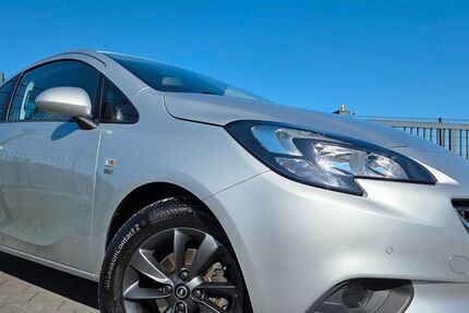 Opel Corsa 49.000 km 9.499 &euro; Paderborn 33102