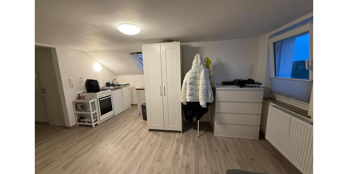 Dachgeschoßwohnung Horn-Bad Meinberg Bad Meinberg - 2 Zimmer, 40 m&sup2;, 380&euro; | Angebot:26337249