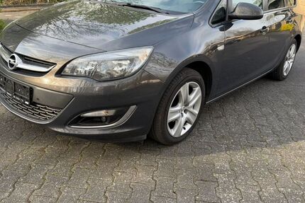 Opel Astra 182.000 km 4.399 &euro; Paderborn 33100