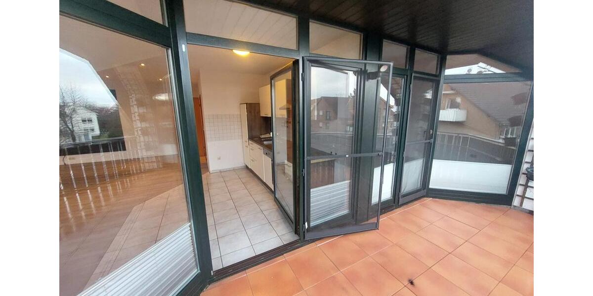 Lichtdurchflutete 2ZKB Eigentumswohnung mit Balkon 2 zimmer