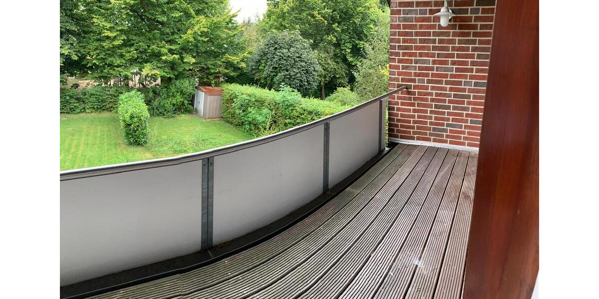 Dachgeschoßwohnung Horn-Bad Meinberg Bad Meinberg - 3 Zimmer, 90 m&sup2;, 680&euro; | Angebot:26182178