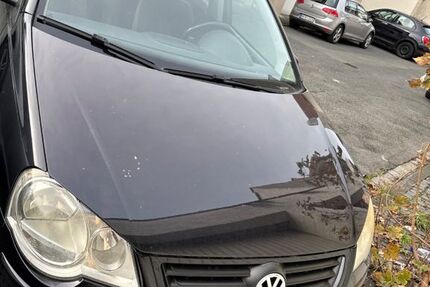 VW Polo 125.000 km 2.300 € Paderborn 33102