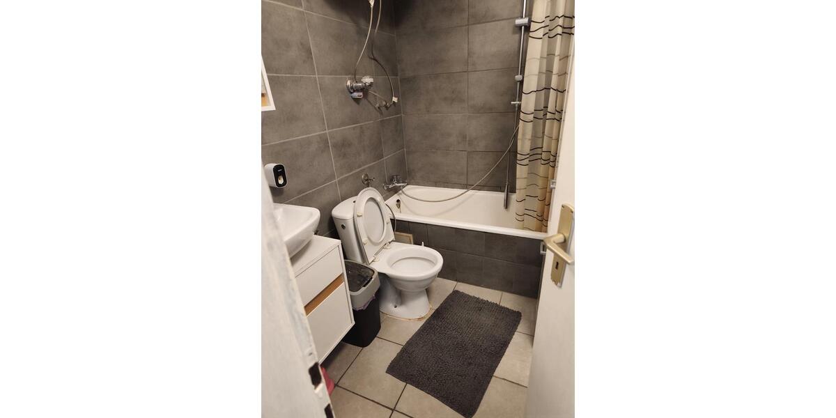 Erdgeschoßwohnung Marsberg - 4 Zimmer, 89 m&sup2;, 125.000&euro; | Angebot:26547888