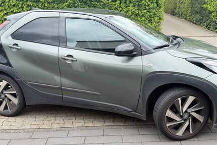 Toyota Aygo (X) 16.500 km 15.700 &euro; Bad Lippspringe 33175