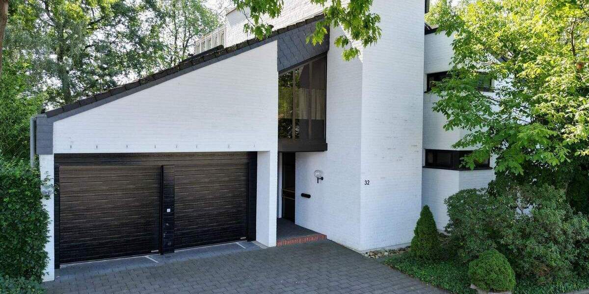 Einfamilienhaus Paderborn Schloß Neuhaus - 7 Zimmer, 370 m&sup2;, 850.000&euro; | Angebot:25801900