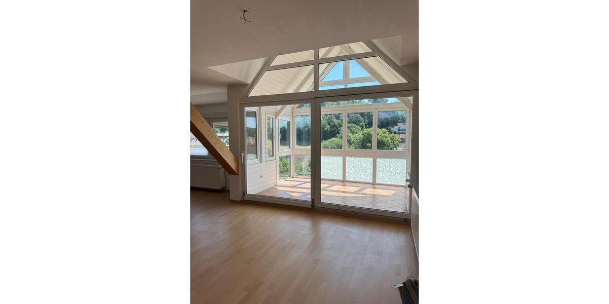 Maisonettenwohnung Büren - 4 Zimmer, 180 m&sup2;, 999&euro; | Angebot:25287104