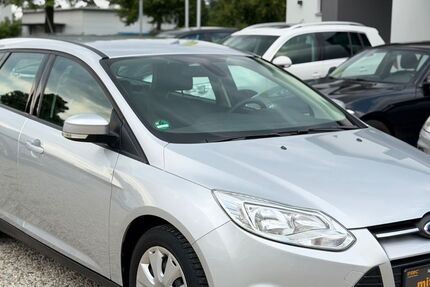 Ford Focus 115.000 km 5.750 &euro; Paderborn 33106