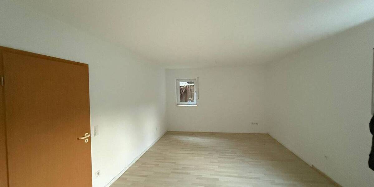 Etagenwohnung Borchen Kirchborchen - 2 Zimmer, 62 m&sup2;, 365&euro; | Angebot:26916744