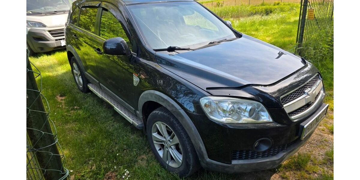 Chevrolet Captiva 281.000 km 3.900 &euro; Steinheim 32839
