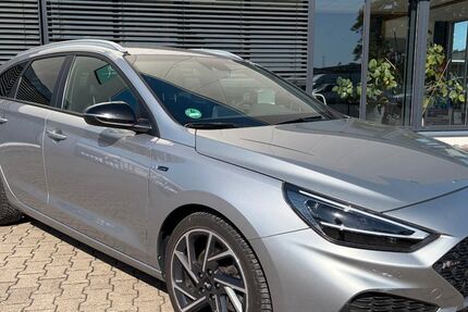 Hyundai i30 49.482 km 19.480 &euro; Schloß Holte-Stukenbrock 33758