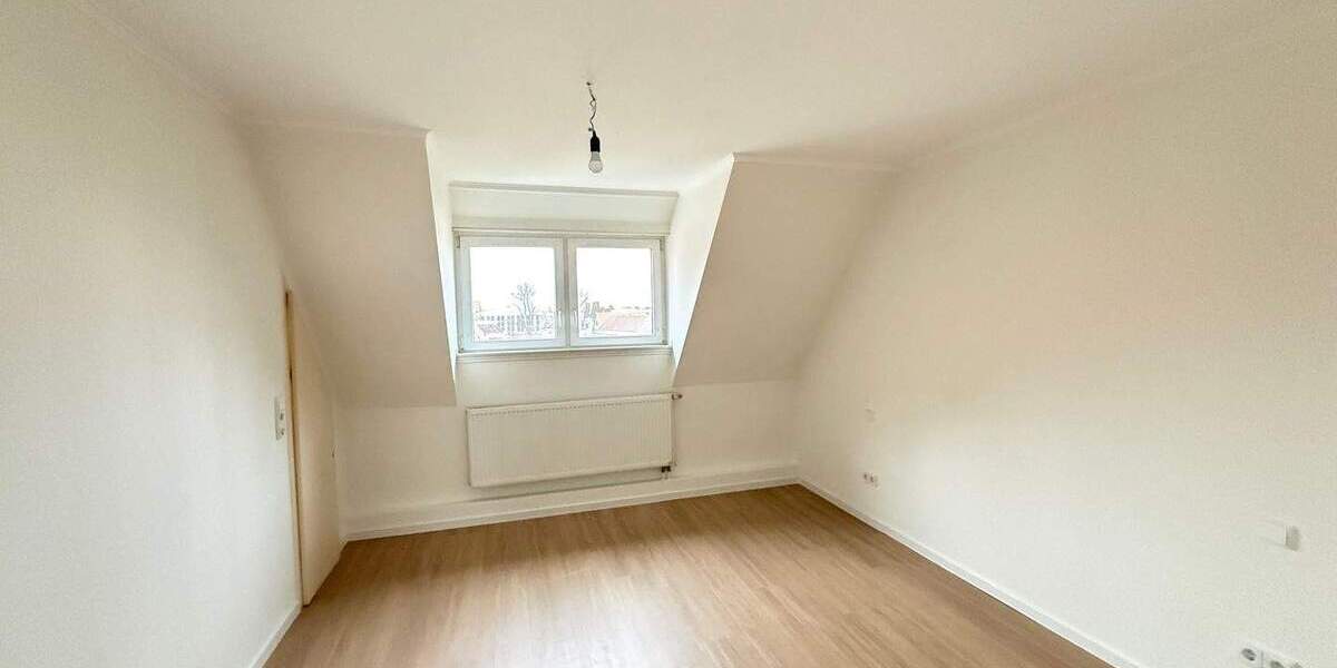 Etagenwohnung Paderborn Kernstadt - 3 Zimmer, 93 m&sup2;, 800&euro; | Angebot:26273826