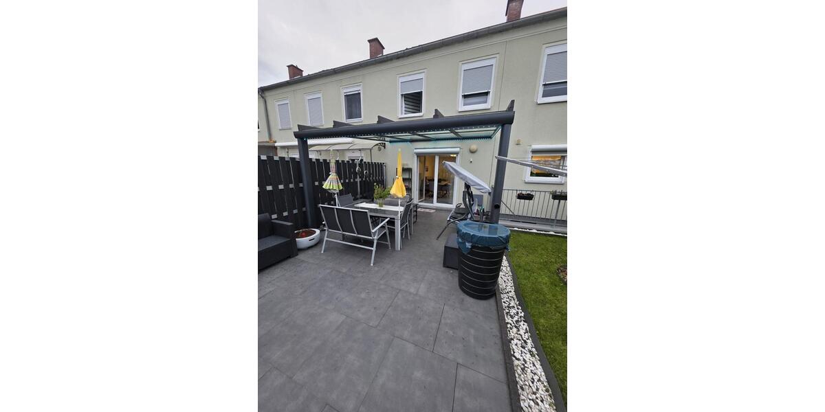 Reihenhaus Detmold - 4 Zimmer, 107 m&sup2;, 359.000&euro; | Angebot:26624357