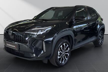 Toyota Yaris Cross 15.621 km 25.490 &euro; Paderborn 33104
