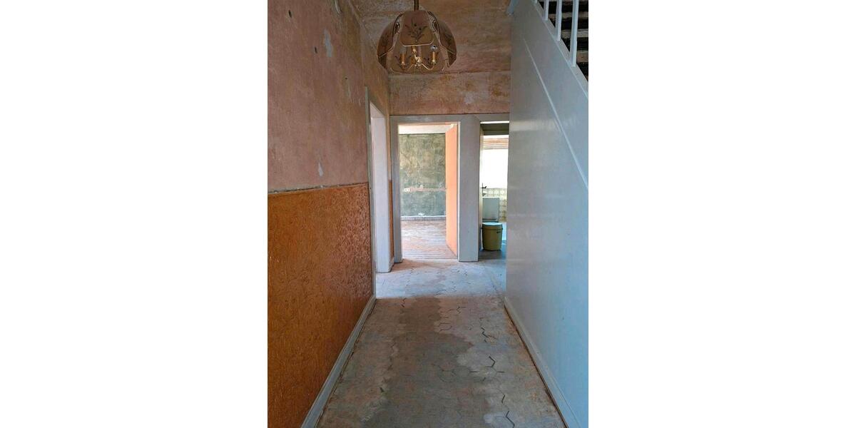 Einfamilienhaus Marsberg - 7 Zimmer, 160 m&sup2;, 149.500&euro; | Angebot:26465055