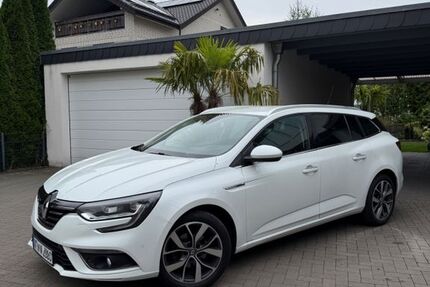 Renault Megane 173.556 km 8.999 € Bielefeld 33647