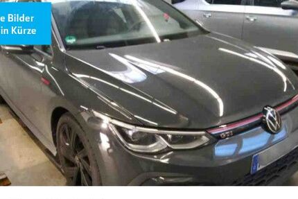 VW Golf 18.225 km 26.595 &euro; Salzkotten 33154