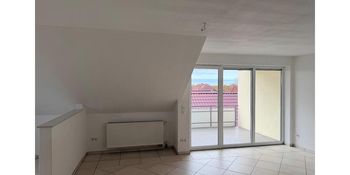 Dachgeschoßwohnung Schloß Holte-Stukenbrock Stukenbrock - 3 Zimmer, 82 m&sup2;, 255.000&euro; | Angebot:23190968