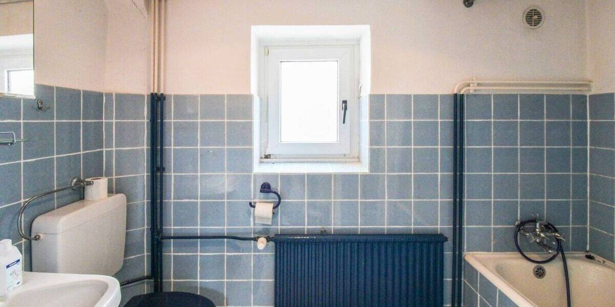 Einfamilienhaus Oerlinghausen - 8 Zimmer, 196 m&sup2;, 349.000&euro; | Angebot:26188984