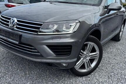 VW Touareg 240.000 km 14.899 &euro; Paderborn 33100
