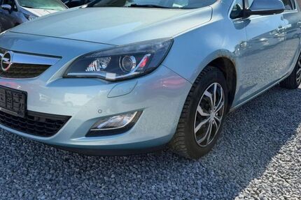 Opel Astra 190.000 km 2.499 &euro; Paderborn 33100