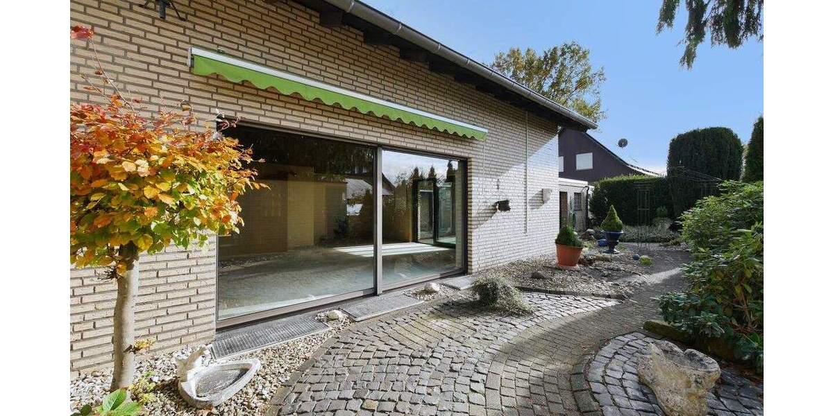 Doppelhaushälfte Hövelhof - 3 Zimmer, 109 m&sup2;, 295.000&euro; | Angebot:25704087