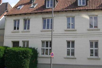 Wohnung Detmold Innenstadt - 3 Zimmer, 85 m&sup2;, 695&euro; | Angebot:24793028