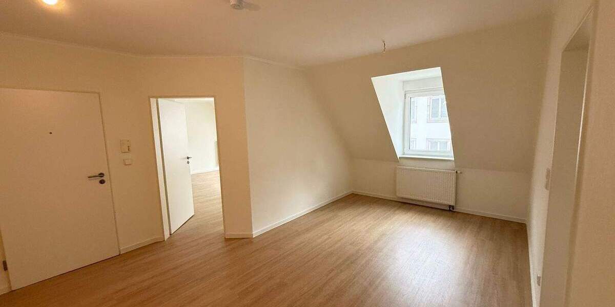 Etagenwohnung Paderborn Kernstadt - 3 Zimmer, 93 m&sup2;, 800&euro; | Angebot:26273826