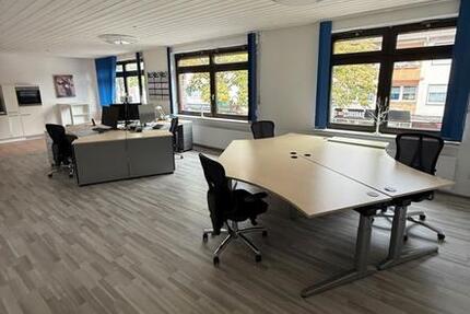 Büro Gewerbe Räumlichkeiten 126qm in Schloss Neuhaus