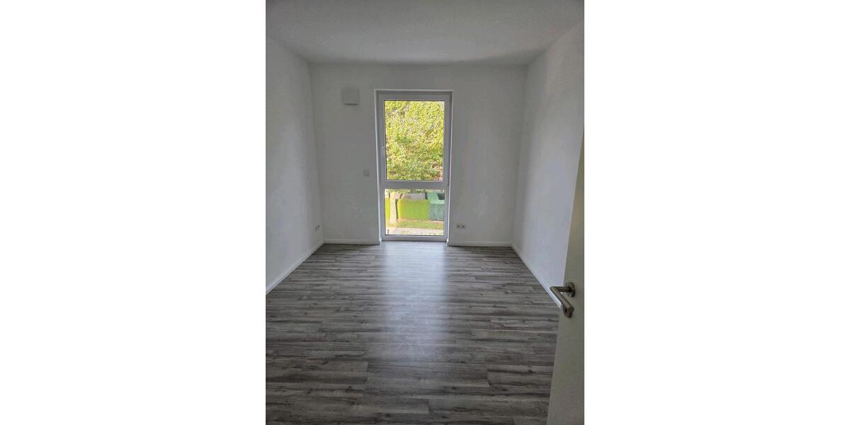 Etagenwohnung Paderborn - 4 Zimmer, 96 m&sup2;, 1.150&euro; | Angebot:27587070