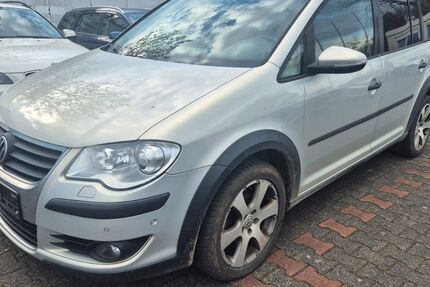 VW Touran 278.000 km 3.999 &euro; Detmold 32756