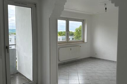 Wohnung Detmold Hakedahl - 4 Zimmer, 83 m&sup2;, 600&euro; | Angebot:26631242
