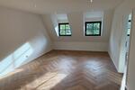 Dachgeschoßwohnung Paderborn - 2.5 Zimmer, 60 m&sup2;, 195.000&euro; | Angebot:27534171